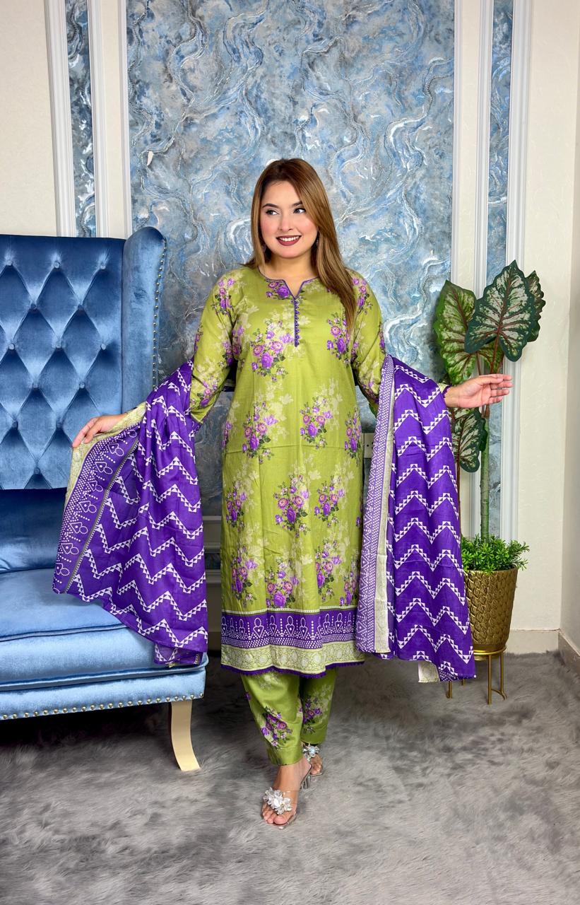 WhatsApp Image 2025-09-21 at 17.39.38_4fa67155 ✨ Exclusive Swiss Cotton Lawn 3 পিস ✨ - Image 1